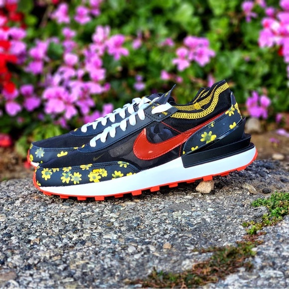 Nike Mens Waffle One Sunflower DQ7637 001 - Picture 1 of 8